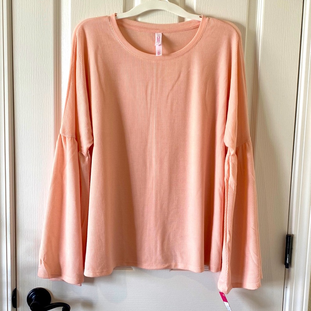 NWT Xhilaration sleep top. Large. Long, balloon sleeves. Soft and comfy.